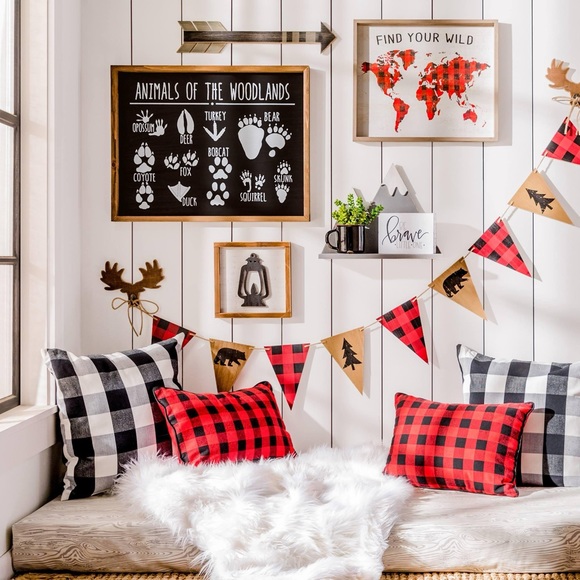 Hobby Lobby Other - Hobby Lobby Buffalo Plaid Plywood Banner